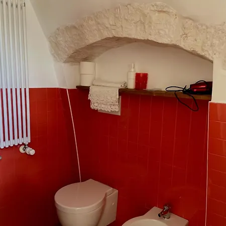 Palazzo Agrusti - Residenza D'epoca Bed & Breakfast 3*