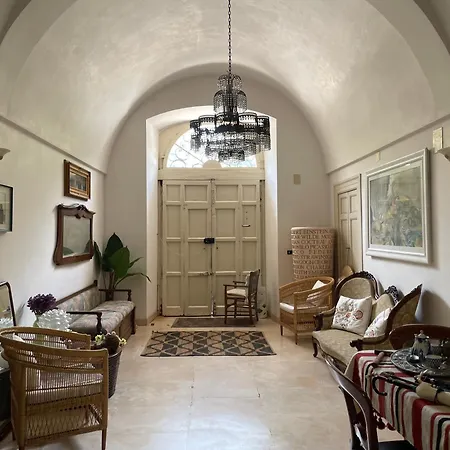 Bed & Breakfast Palazzo Agrusti - Residenza D'epoca